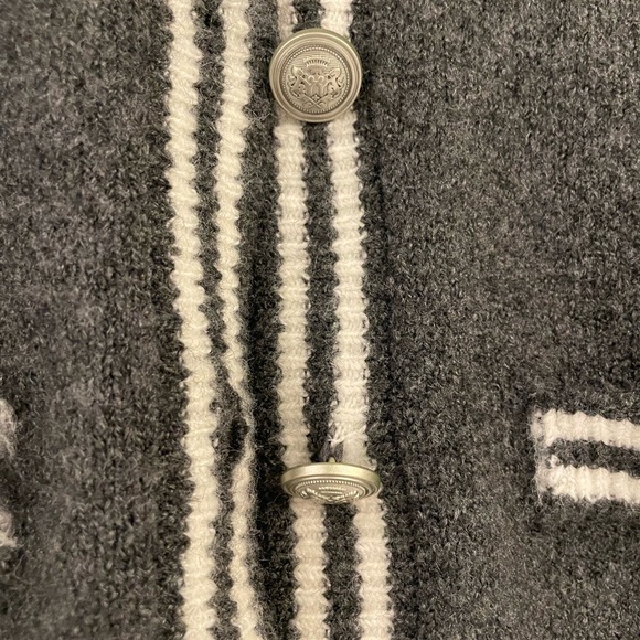 American Eagle Outfitters Whoa So Soft Crew Neck Lady Cardigan, gray/white, XS - Picture 7 of 9